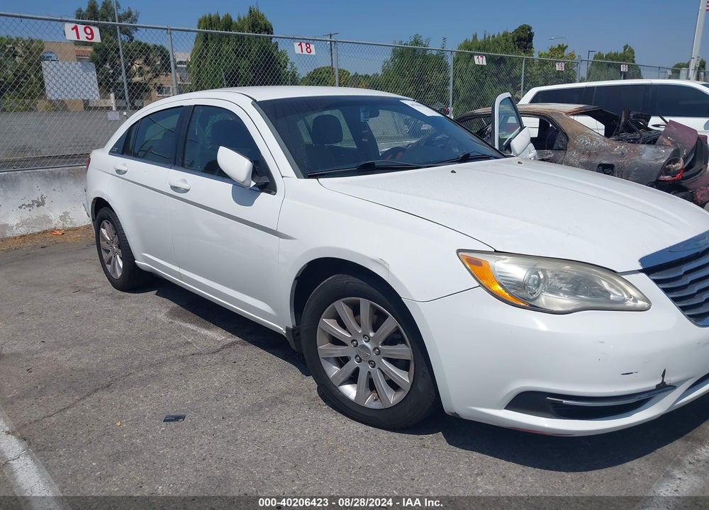 2012 CHRYSLER 200 TOURING VIN: 1C3CCBBB8CN176384