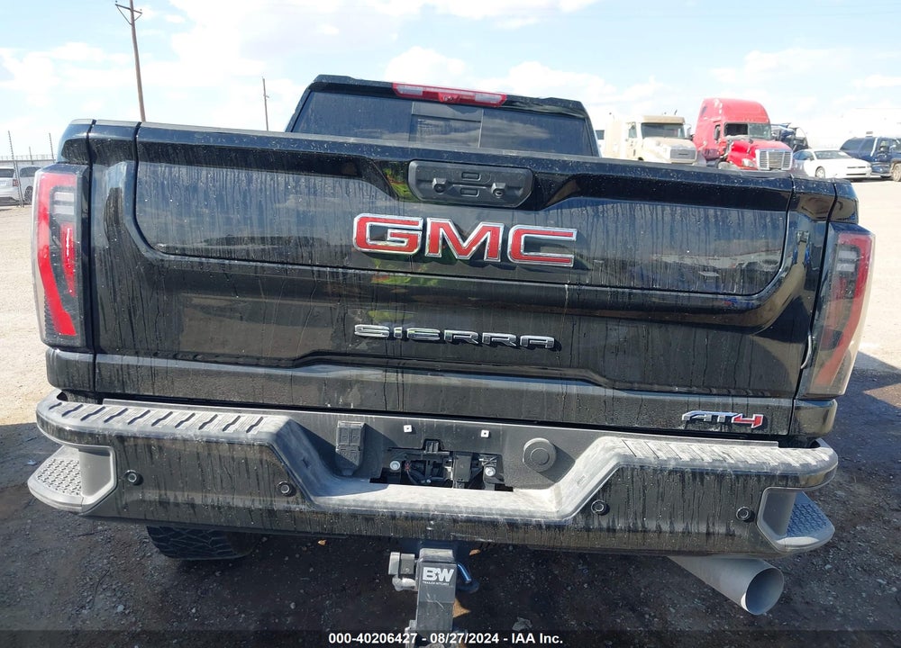 2024 GMC SIERRA 2500HD 4WD STANDARD BED AT4 VIN: 1GT49PEY8RF374106