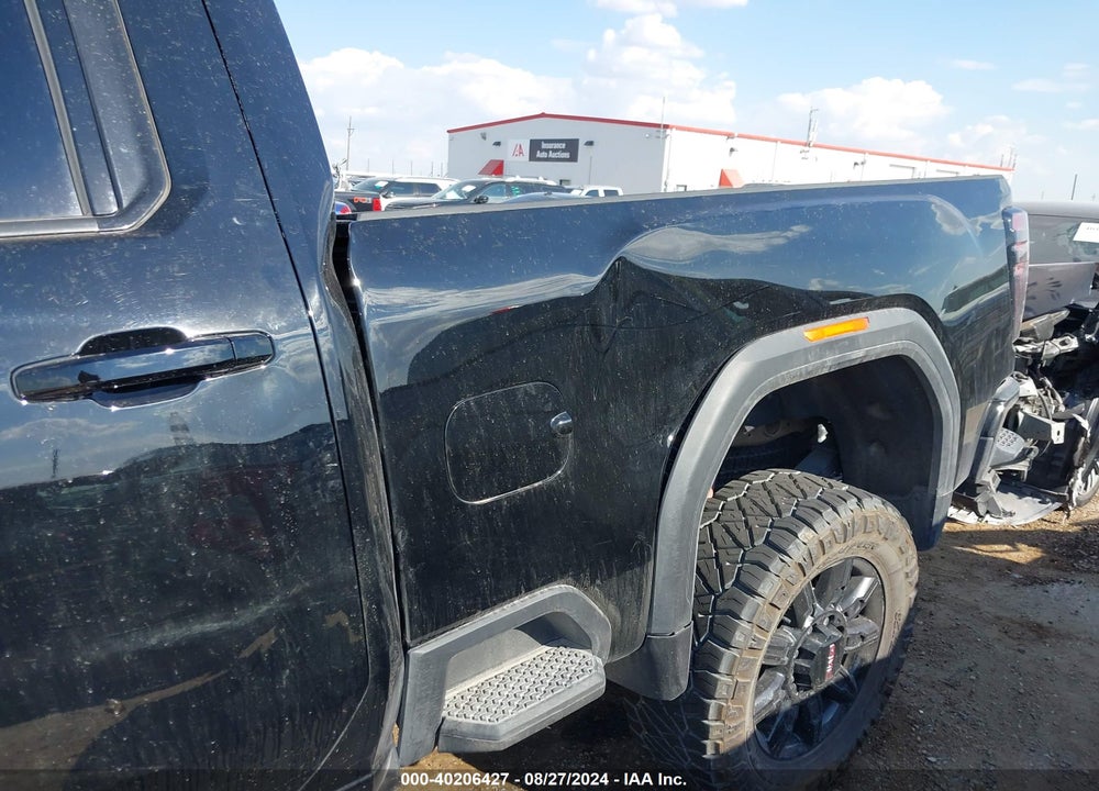 2024 GMC SIERRA 2500HD 4WD STANDARD BED AT4 VIN: 1GT49PEY8RF374106