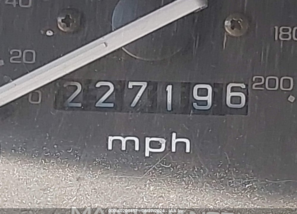2000 HONDA CIVIC VALUE PACKAGE VIN: 2HGEJ6610YH513618