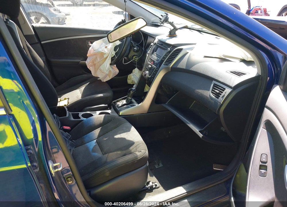 2013 HYUNDAI ELANTRA GT VIN: KMHD35LE2DU052690