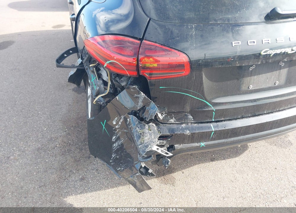 2015 PORSCHE CAYENNE E-HYBRID S VIN: WP1AE2A21FLA53877