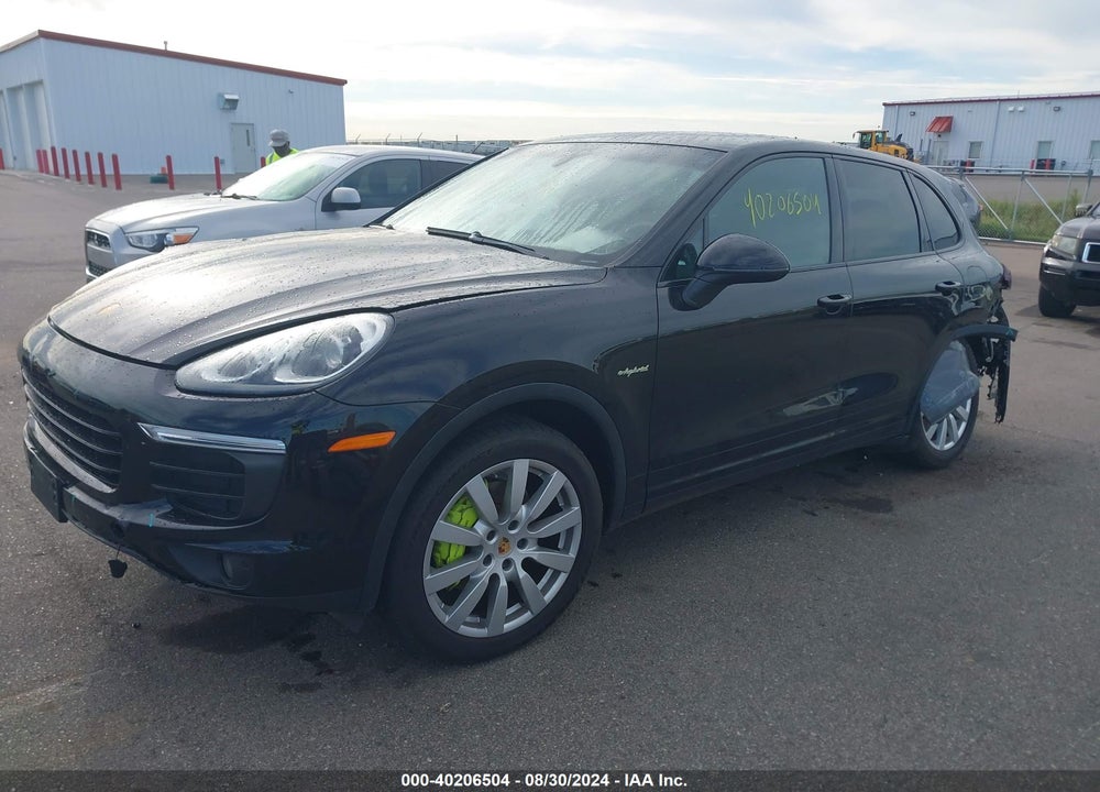 2015 PORSCHE CAYENNE E-HYBRID S VIN: WP1AE2A21FLA53877