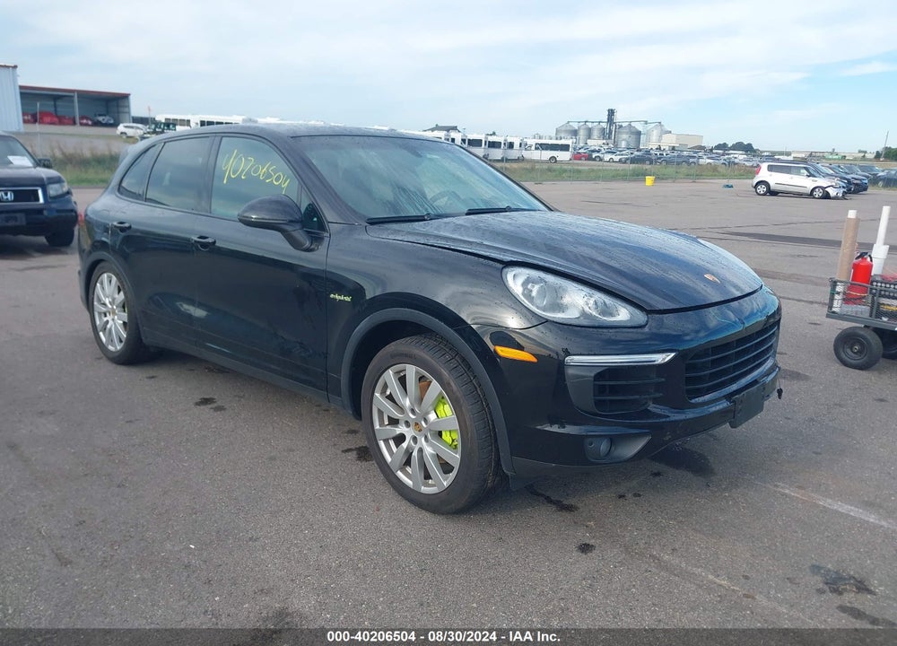 2015 PORSCHE CAYENNE E-HYBRID S VIN: WP1AE2A21FLA53877