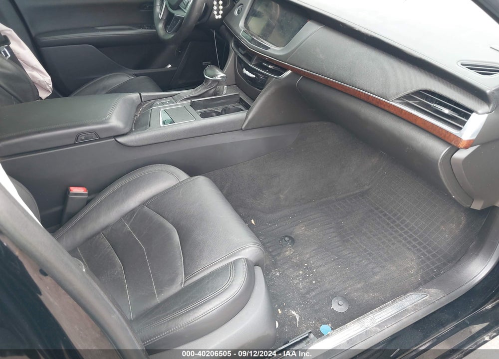 2017 CADILLAC CT6 STANDARD VIN: 1G6KB5RS3HU201760