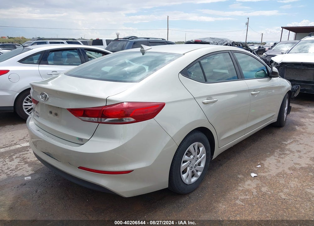 2017 HYUNDAI ELANTRA SE VIN: 5NPD74LF1HH082372