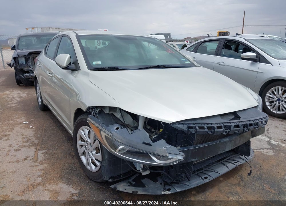 2017 HYUNDAI ELANTRA SE VIN: 5NPD74LF1HH082372