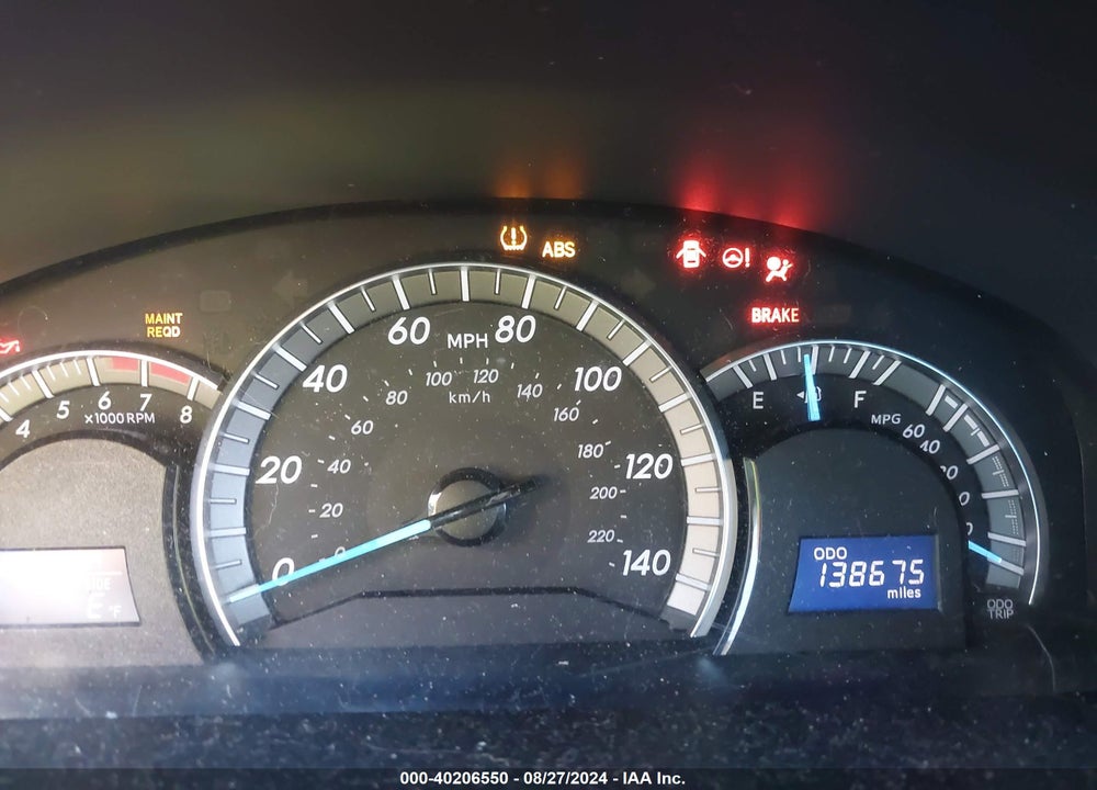 2013 TOYOTA CAMRY SE VIN: 4T1BF1FK0DU657476