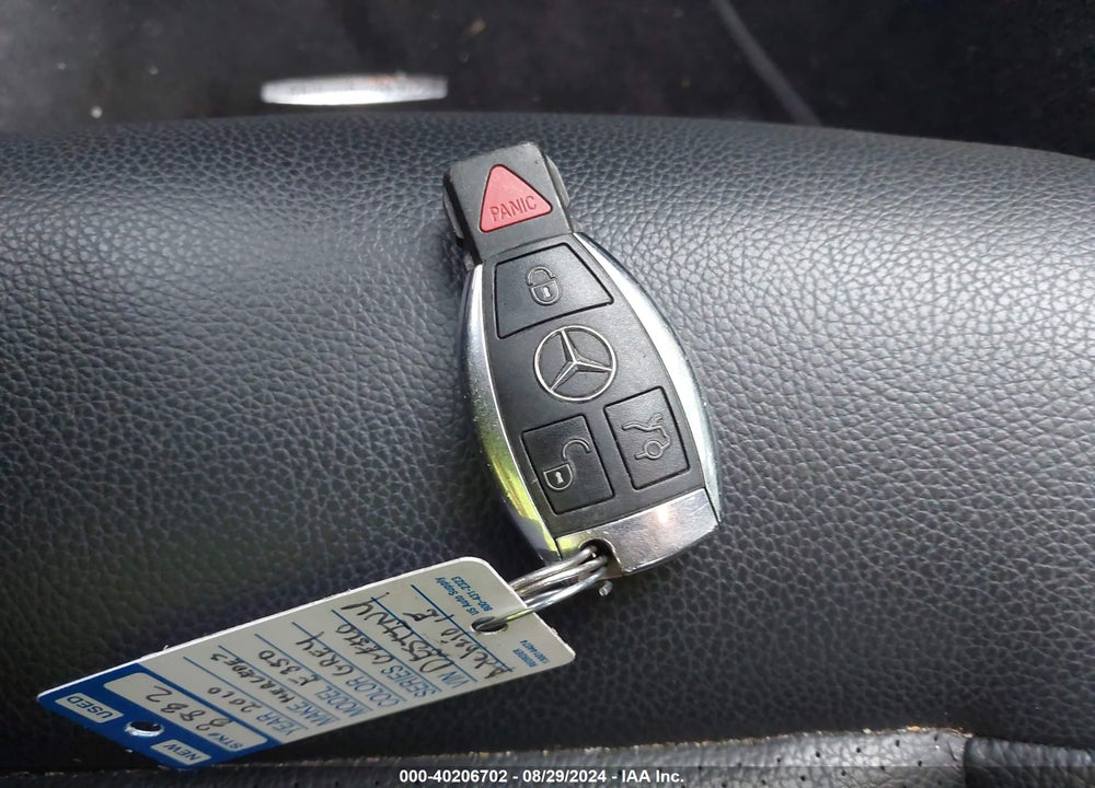 2010 MERCEDES-BENZ E 350 VIN: WDDHF8HB3AA137814