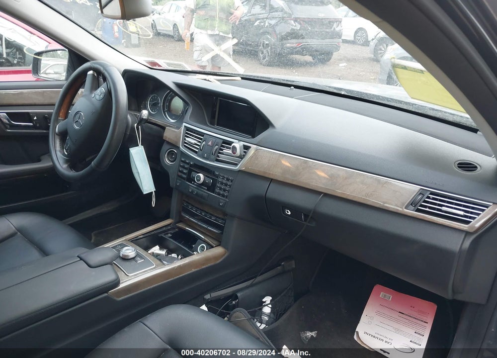 2010 MERCEDES-BENZ E 350 VIN: WDDHF8HB3AA137814