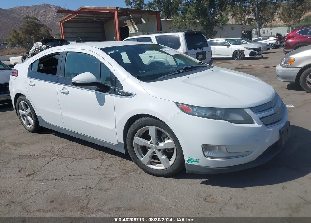 2014 CHEVROLET VOLT VIN: 1G1RE6E47EU153491