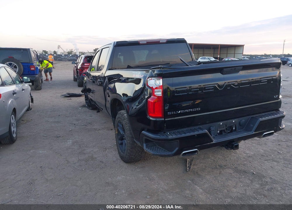 2021 CHEVROLET SILVERADO 1500 4WD SHORT BED LT TRAIL BOSS VIN: 3GCPYFED8MG260685