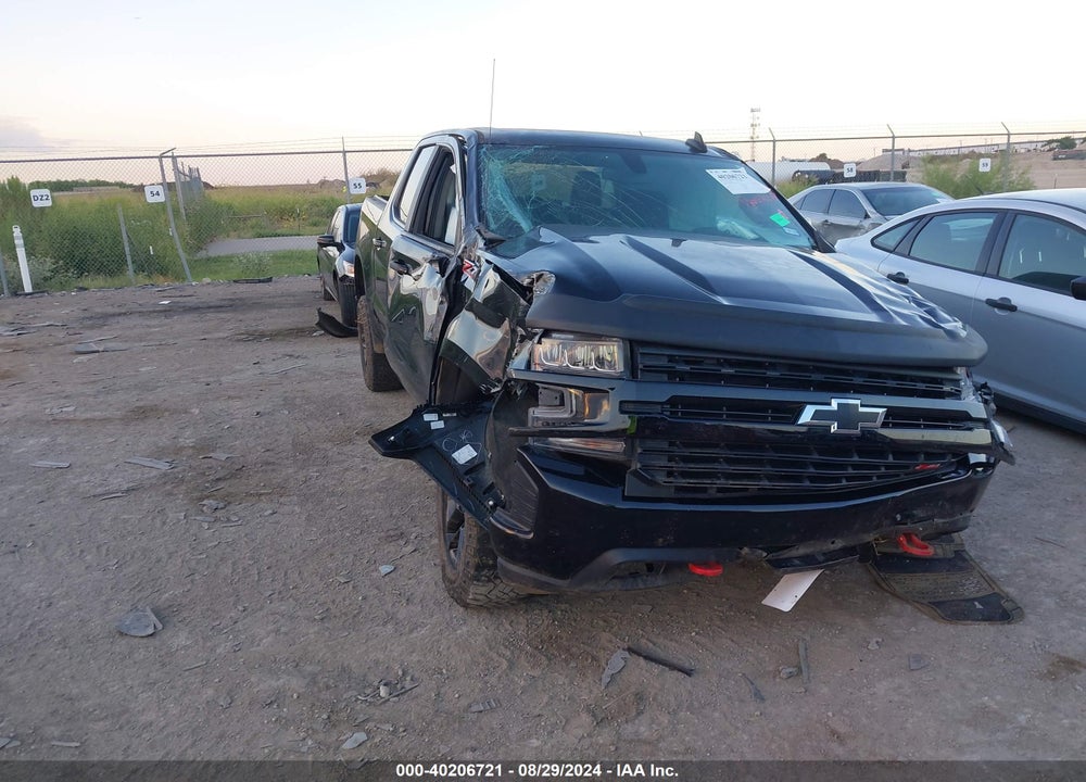 2021 CHEVROLET SILVERADO 1500 4WD SHORT BED LT TRAIL BOSS VIN: 3GCPYFED8MG260685