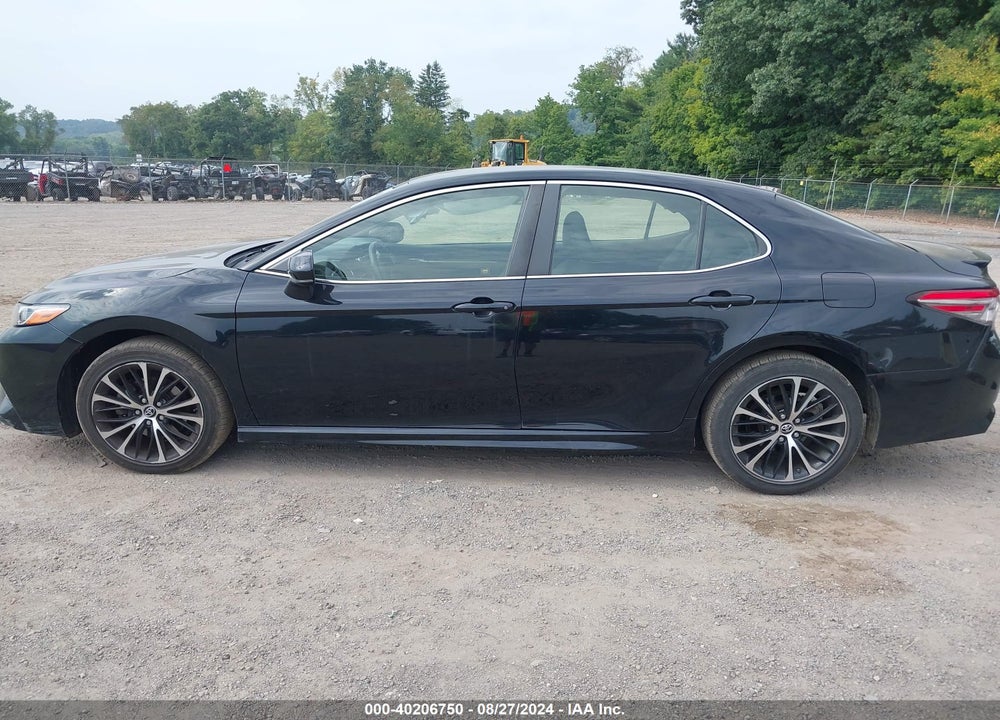 2018 TOYOTA CAMRY VIN: JTNB11HK5J3015896