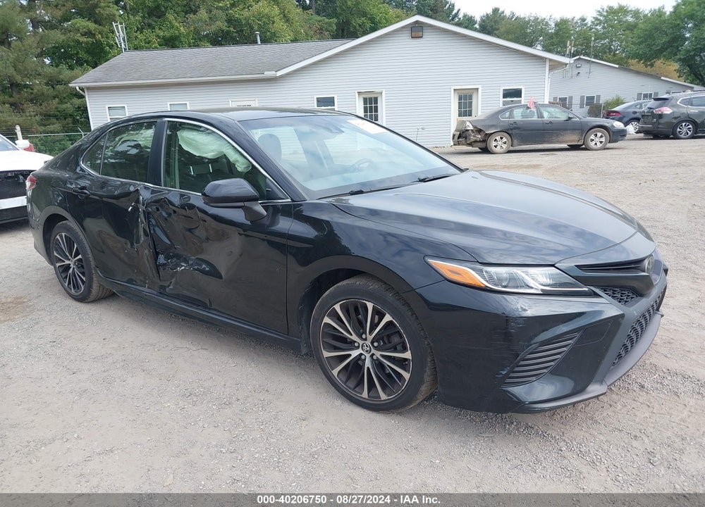 2018 TOYOTA CAMRY VIN: JTNB11HK5J3015896
