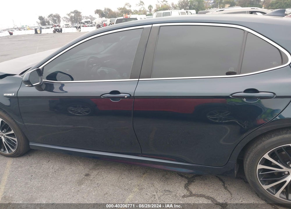 2020 TOYOTA CAMRY SE HYBRID VIN: 4T1J31AK1LU017044