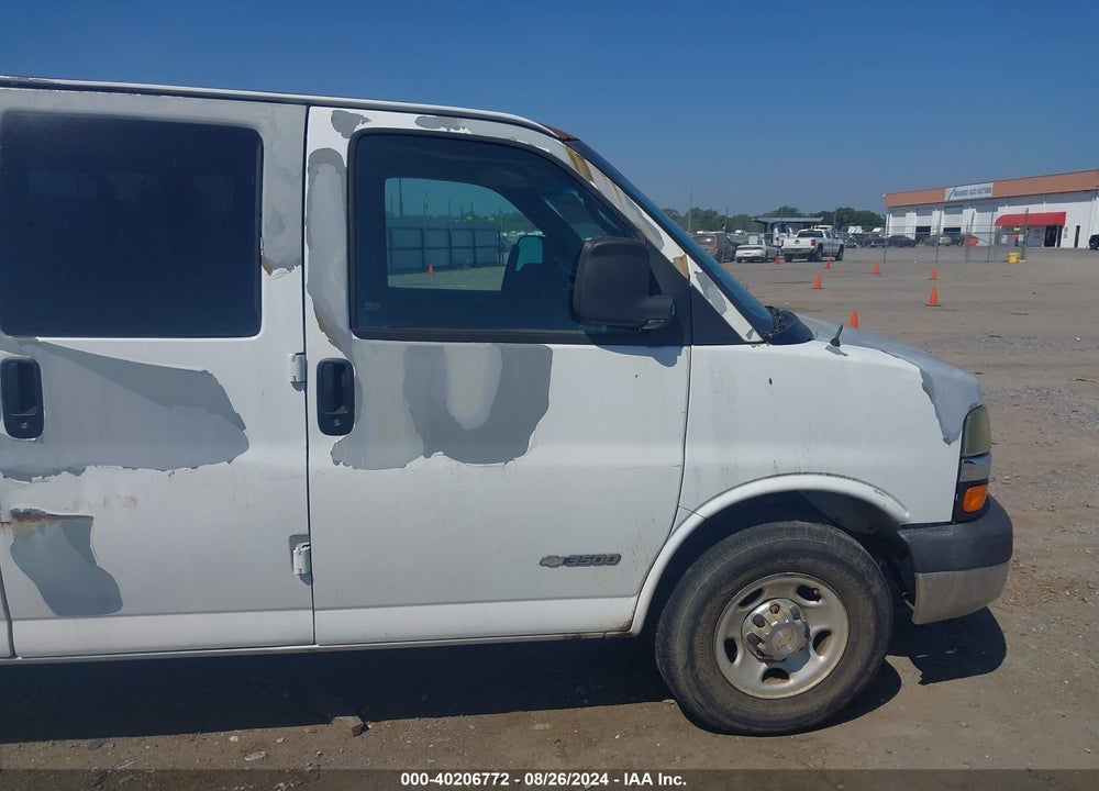 2004 CHEVROLET EXPRESS VIN: 1GAHG39U941162448