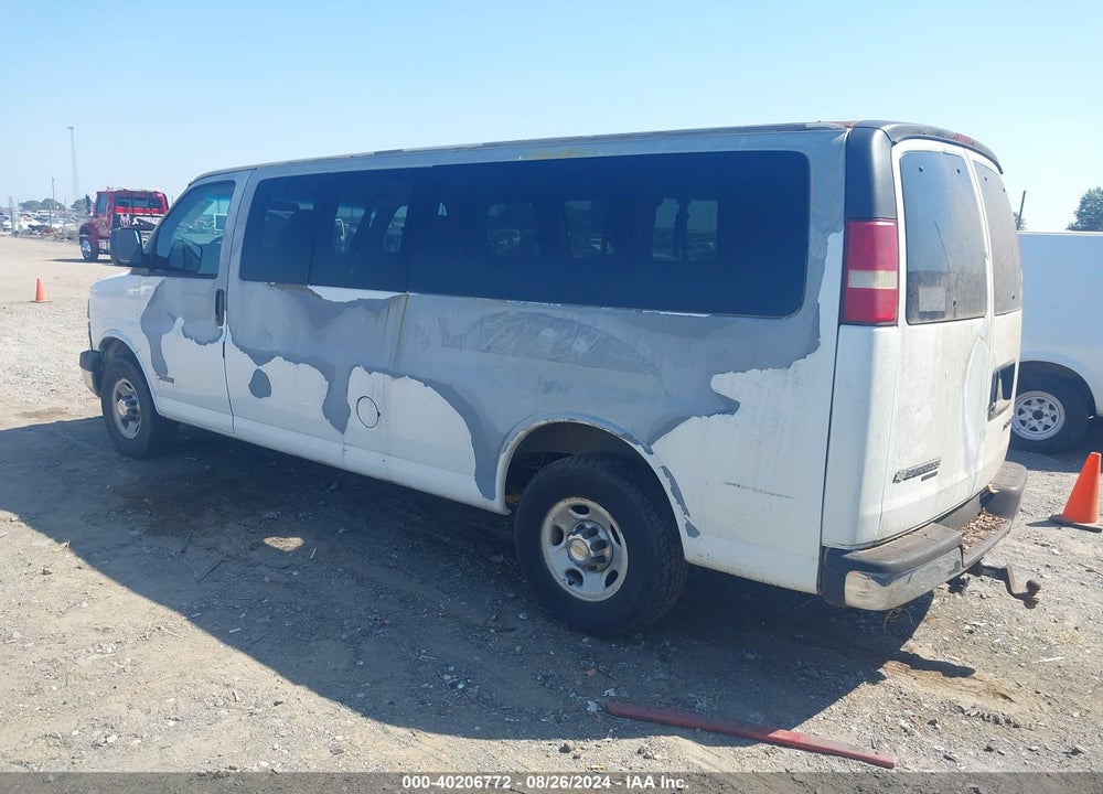 2004 CHEVROLET EXPRESS VIN: 1GAHG39U941162448