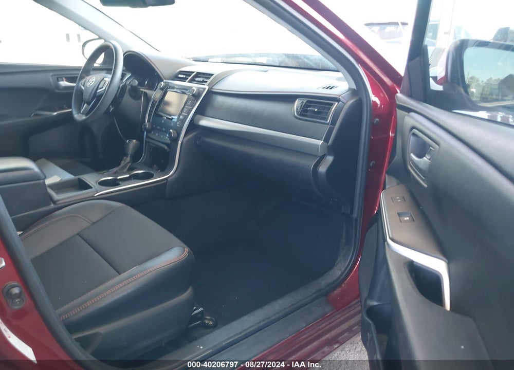 2016 TOYOTA CAMRY SE VIN: 4T1BF1FK4GU517001