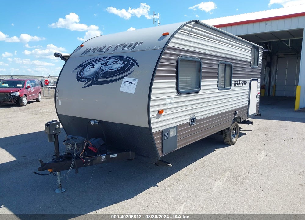 2017 FOREST RIVER CHEROKE WOLF PUP 16BHS VIN: 4X4TCK617HK042224