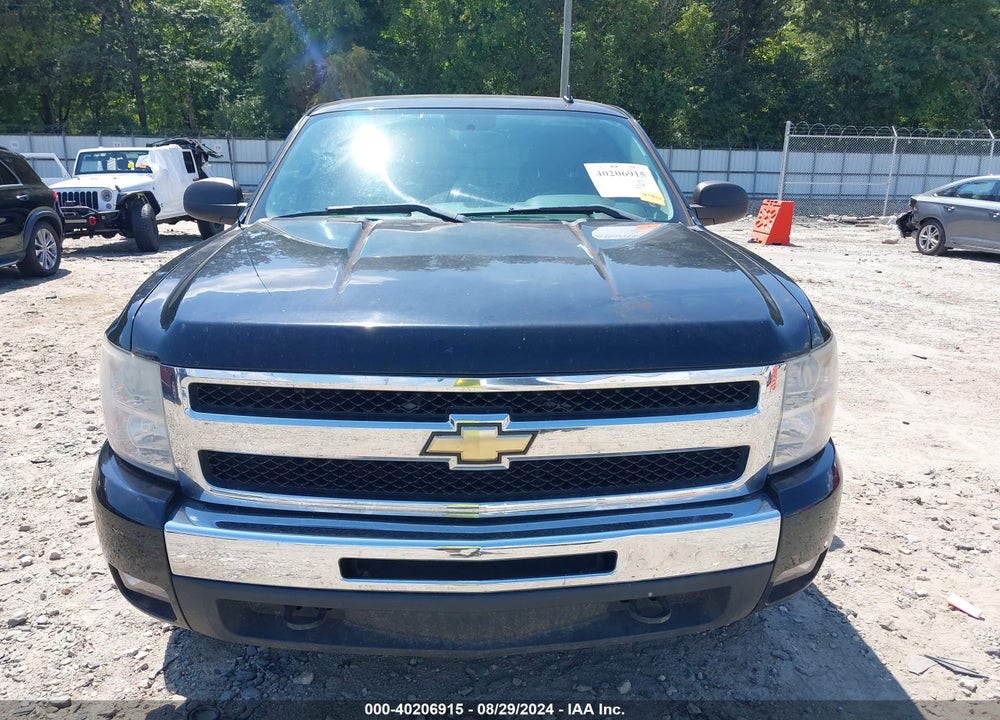 2011 CHEVROLET SILVERADO 1500 LT VIN: 1GCRCSE01BZ459829