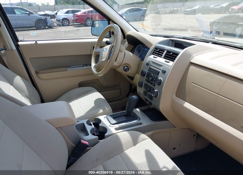 2011 FORD ESCAPE XLT VIN: 1FMCU9D75BKB22594