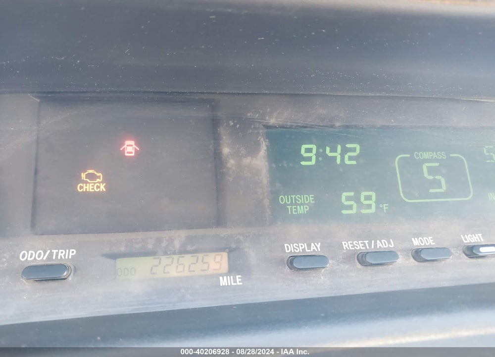 2000 TOYOTA AVALON XLS VIN: 4T1BF28B5YU103116