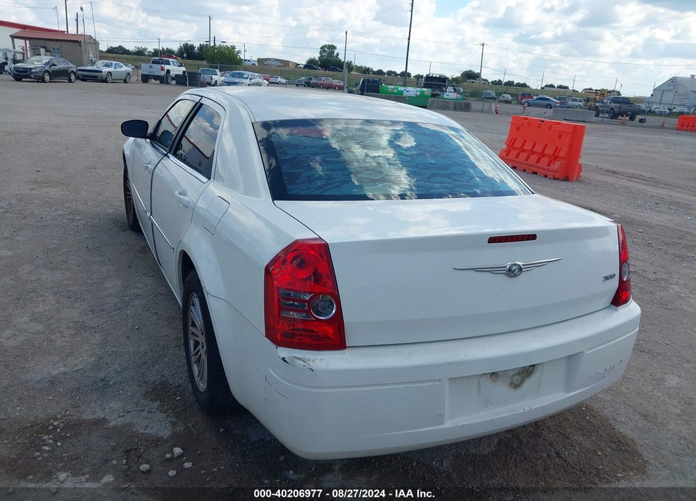 2009 CHRYSLER 300 LX VIN: 2C3KA43D39H539480