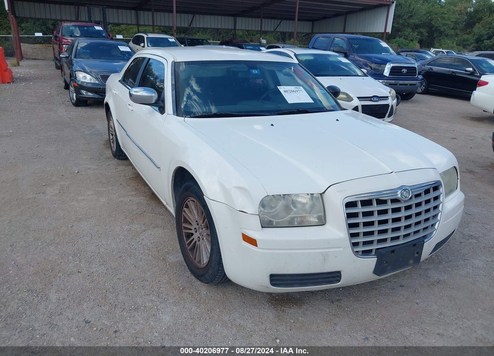 2009 CHRYSLER 300 LX VIN: 2C3KA43D39H539480