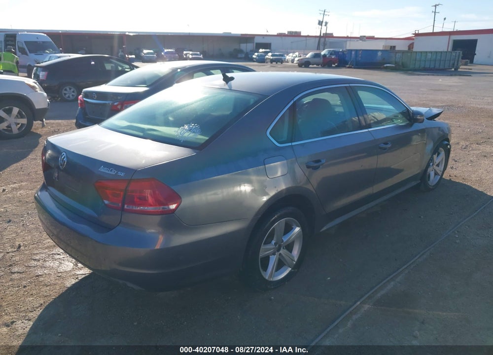 2012 VOLKSWAGEN PASSAT 2.5L SE VIN: 1VWBH7A32CC042561