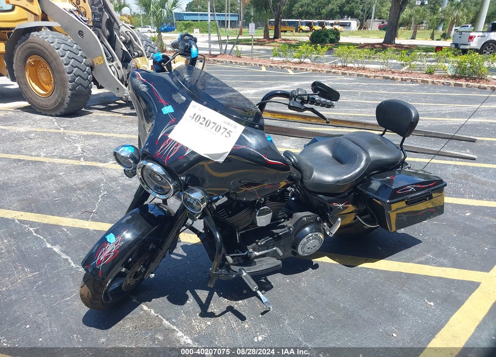 2012 HARLEY-DAVIDSON FLHX STREET GLIDE VIN: 1HD1KBM16CB660712