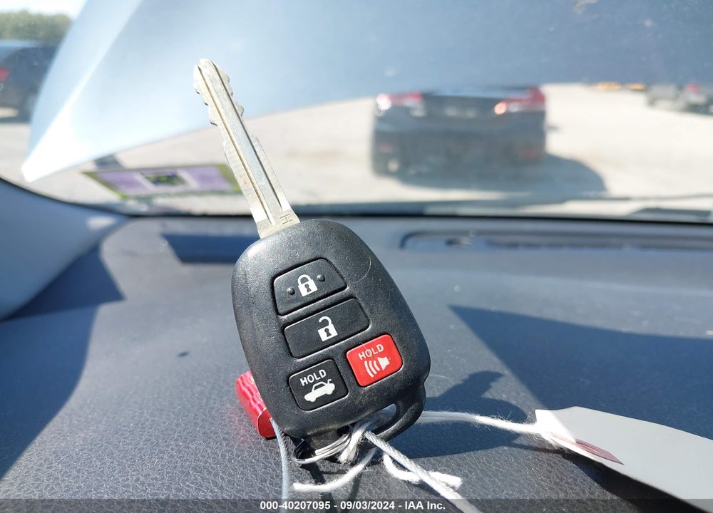 2015 TOYOTA COROLLA S PLUS VIN: 2T1BURHE5FC473392