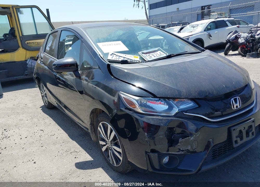 2016 HONDA FIT VIN: JHMGK5H79GX031870