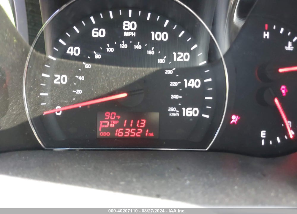 2015 KIA SORENTO LX VIN: 5XYKT4A61FG578816