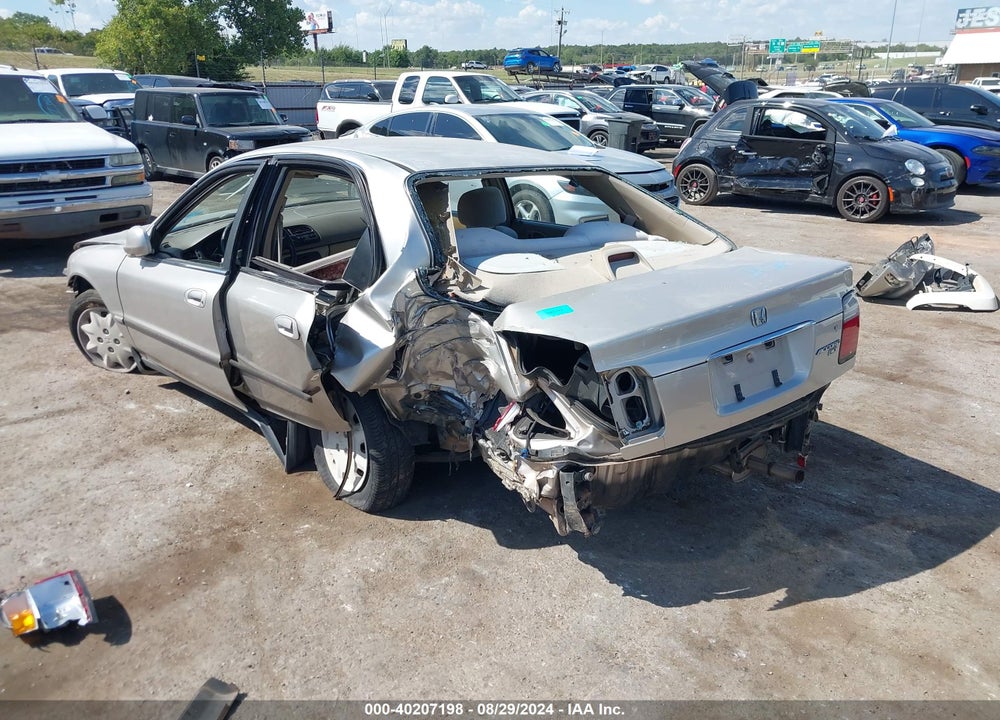 1996 HONDA ACCORD LX/EX VIN: 1HGCD5630TA129520
