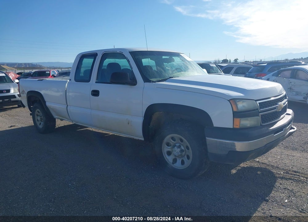 2006 CHEVROLET SILVERADO 1500 WORK TRUCK VIN: 1GCEK19T46E165077