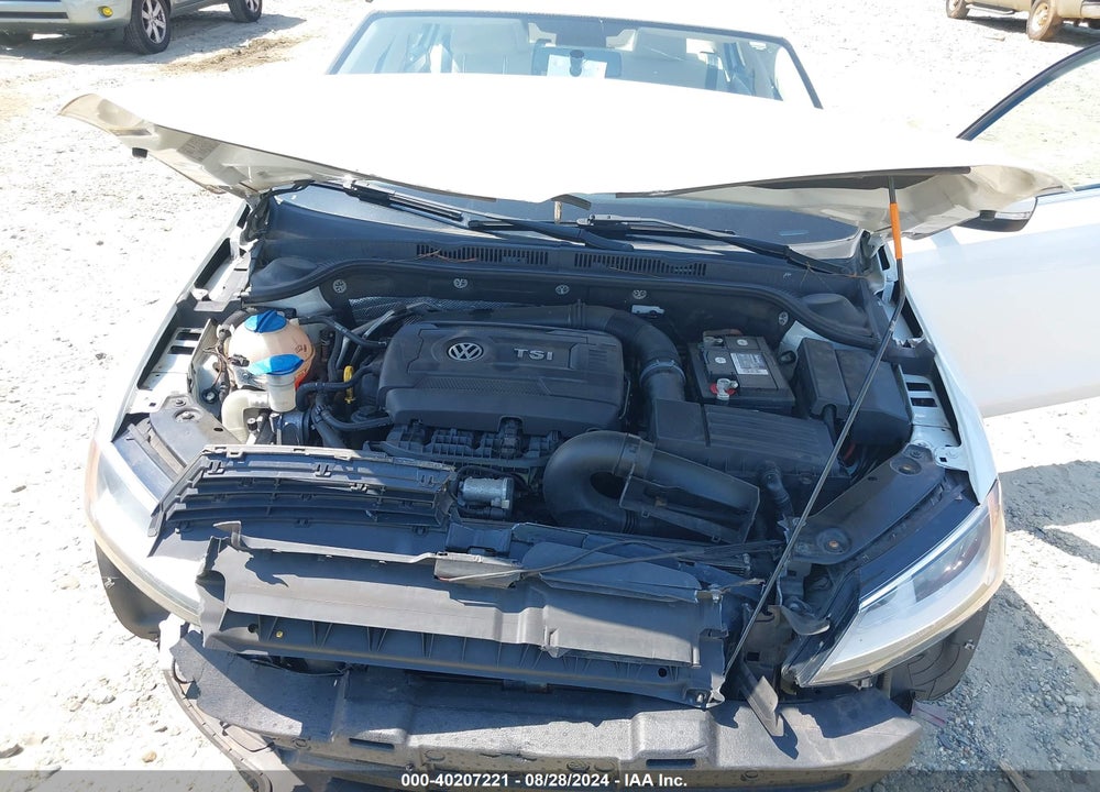 2014 VOLKSWAGEN JETTA 1.8T SE VIN: 3VWD17AJ4EM328182