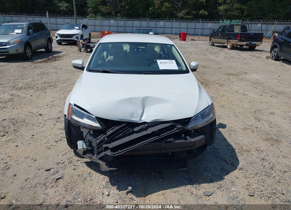 2014 VOLKSWAGEN JETTA 1.8T SE VIN: 3VWD17AJ4EM328182