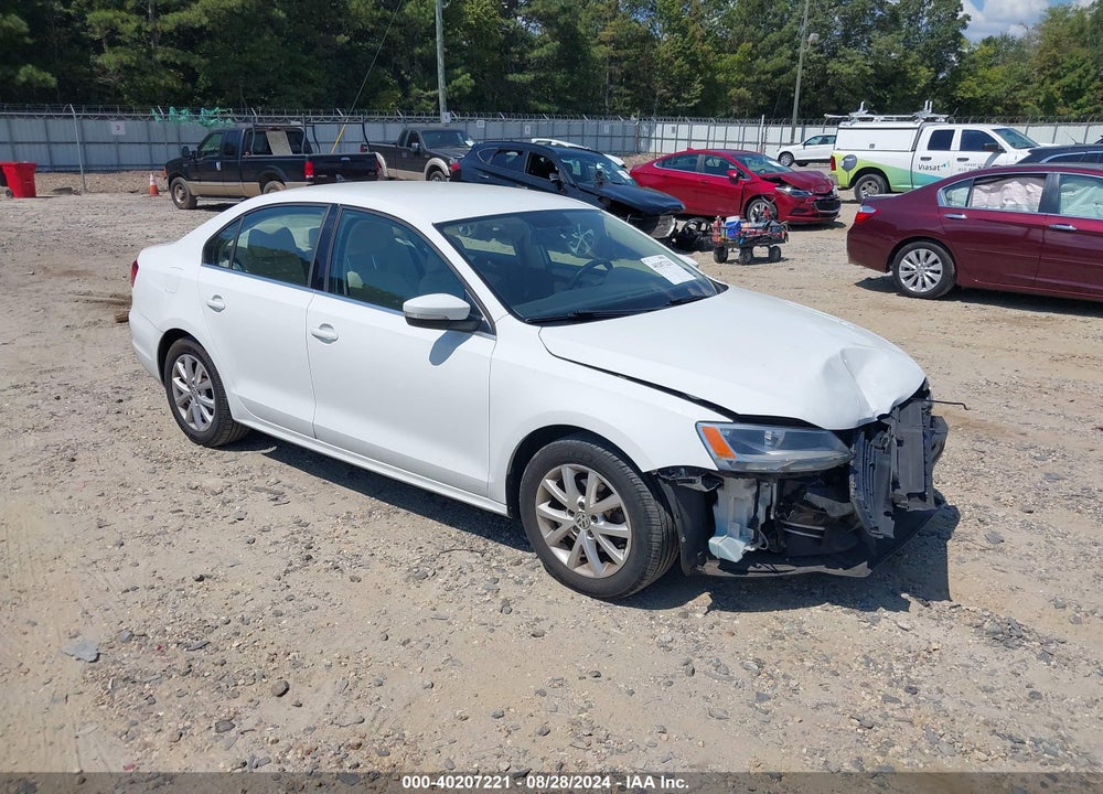 2014 VOLKSWAGEN JETTA 1.8T SE VIN: 3VWD17AJ4EM328182