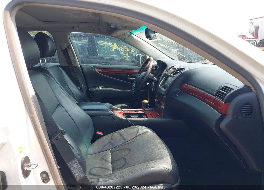 2008 LEXUS LS 460 VIN: JTHBL46F985078972