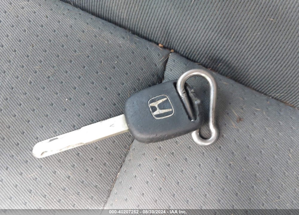 2008 HONDA PILOT VP VIN: 5FNYF28208B012326