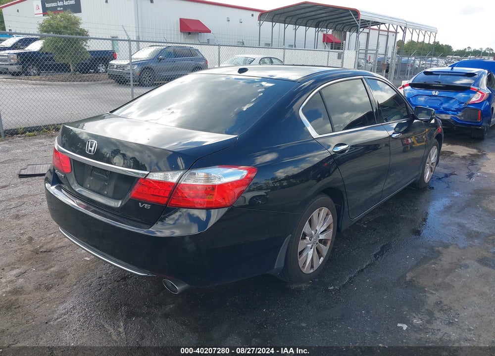 2015 HONDA ACCORD EX-L V-6 VIN: 1HGCR3F81FA032879