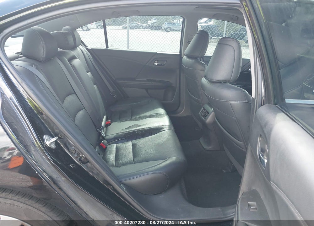 2015 HONDA ACCORD EX-L V-6 VIN: 1HGCR3F81FA032879