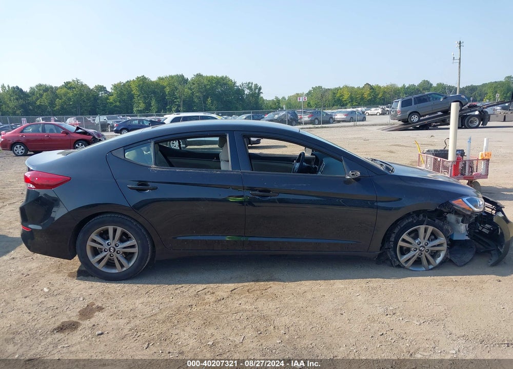 2018 HYUNDAI ELANTRA SEL VIN: 5NPD84LF9JH399111
