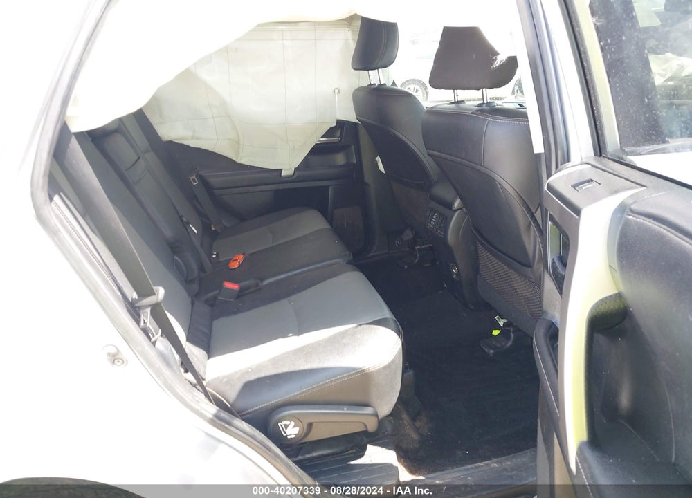 2018 TOYOTA 4RUNNER SR5 PREMIUM VIN: JTEBU5JR1J5568717