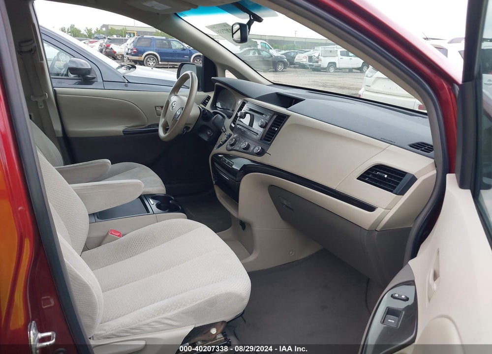 2011 TOYOTA SIENNA LE V6 VIN: 5TDKK3DC8BS090376