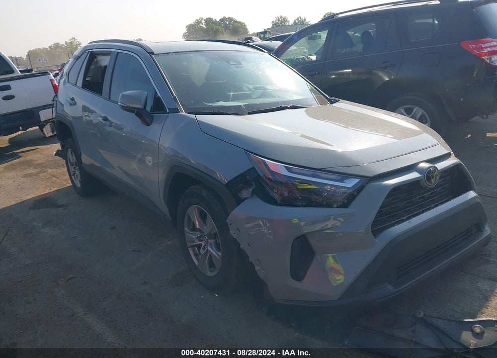 2022 TOYOTA RAV4 XLE VIN: 2T3W1RFV1NW225528