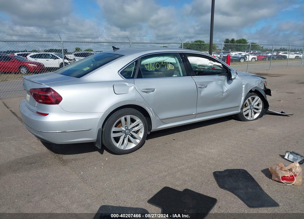 2017 VOLKSWAGEN PASSAT 1.8T SEL PREMIUM VIN: 1VWCT7A32HC064912