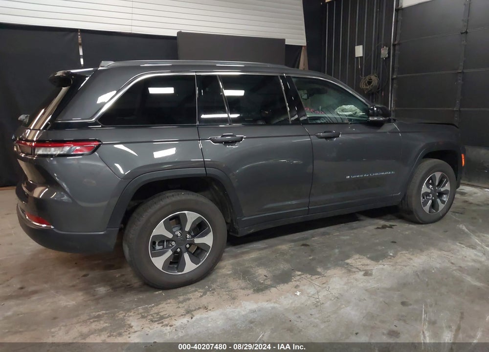 2023 JEEP GRAND CHEROKEE 4XE VIN: 1C4RJYB6XPC588938