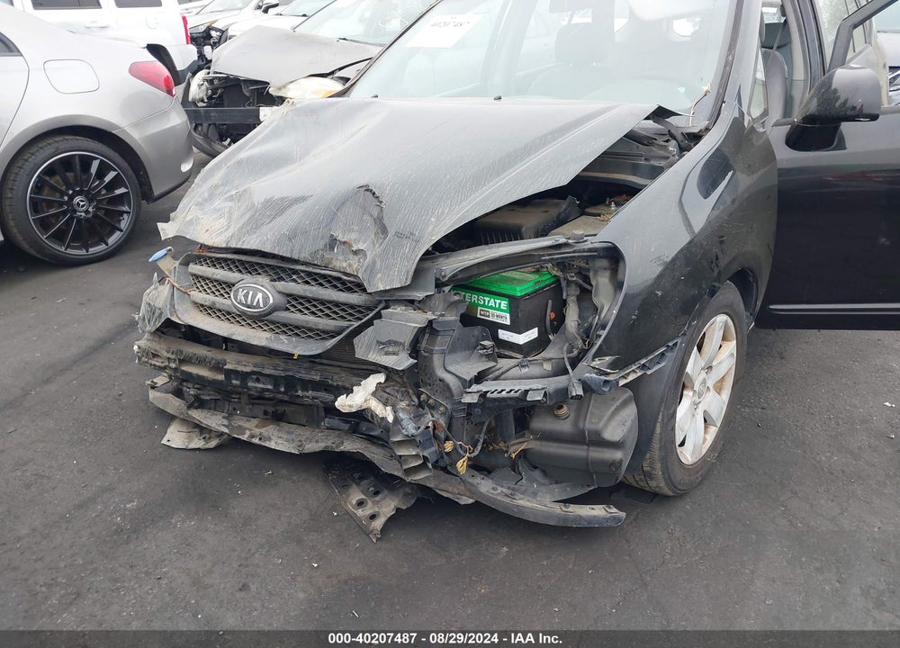 2007 KIA RONDO LX VIN: KNAFG525677079796